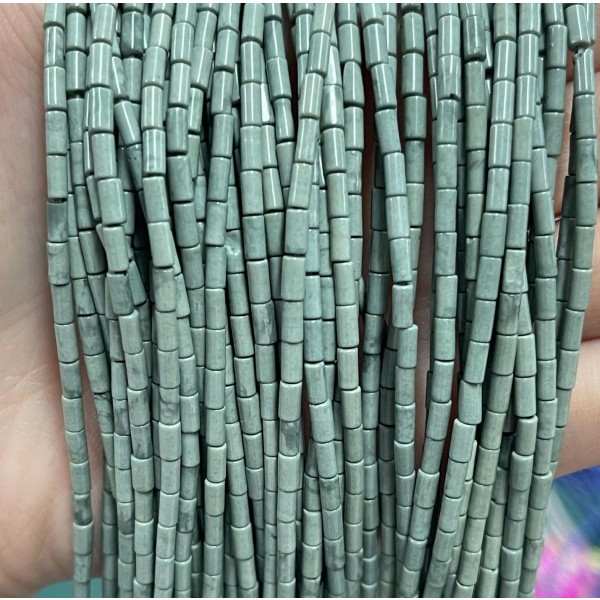 No_1209_Synthetic Dark Green Stone Round Tube_2*4mm_(Sold Per Strand)