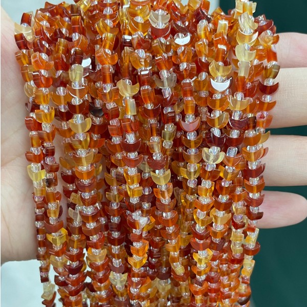 No_1614_Natural Red Agate Center Drilled (short) Crescent Bead_6mm_(Sold Per Strand)