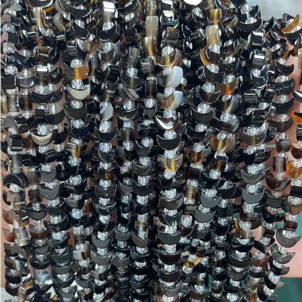 No_1620_Natural Black Striped Agate Center Drilled (short) Crescent Bead_6mm_(Sold Per Strand)