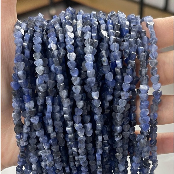 No_659_Natural Blue Lace Stone Flat Heart_4mm_(Sold Per Strand)