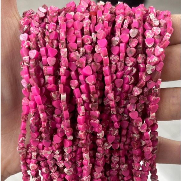 No_687_Synthetic Rose Red Imperial Jasper Flat Heart_4mm_(Sold Per Strand)